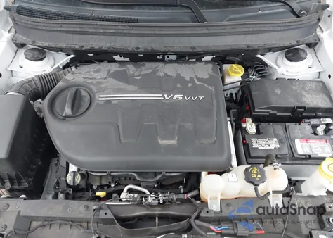 2020 Jeep Cherokee Limited 4X4 from USA, damaged, VIN 1C4PJMDX9LD618408